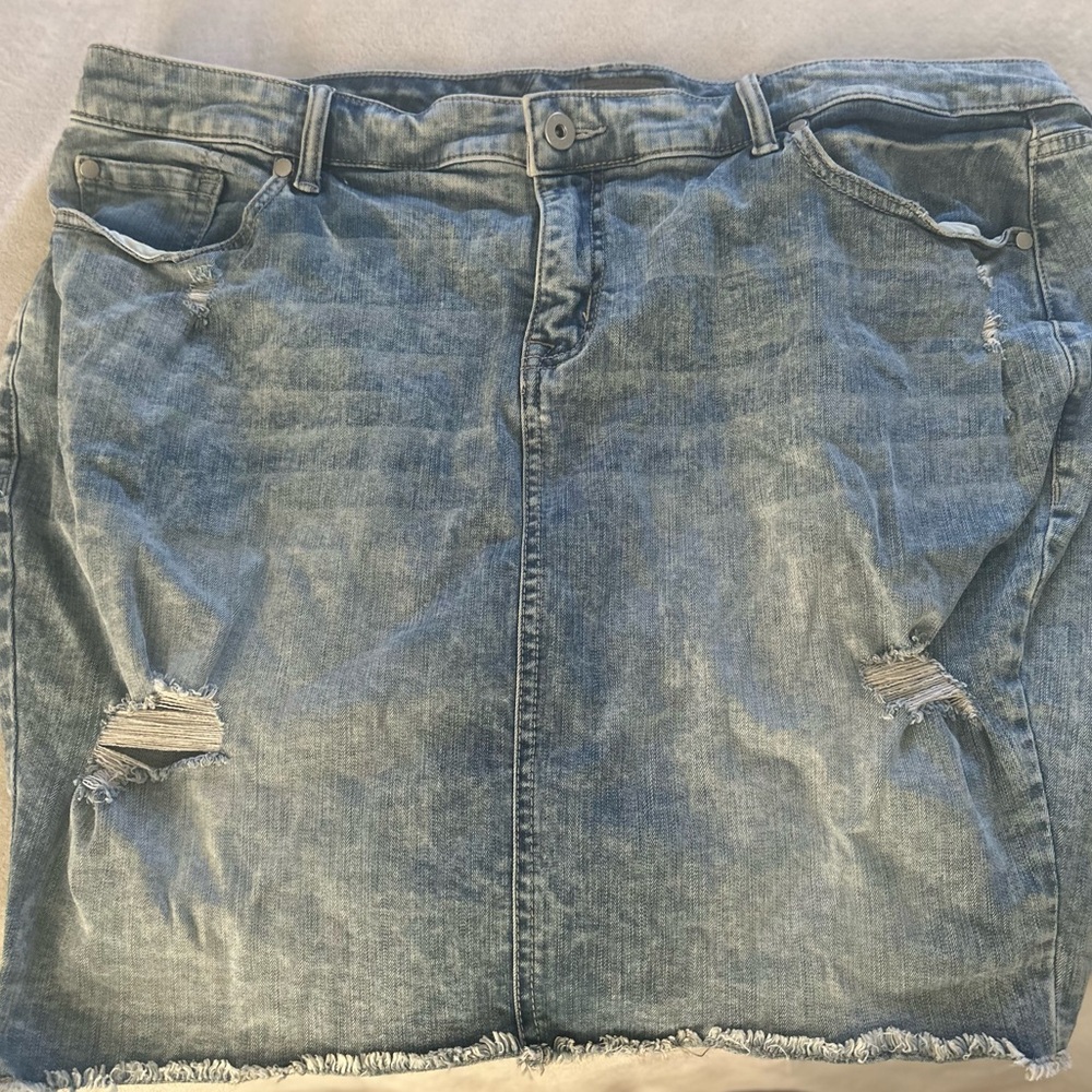 Torrid distressed denim mini skirt